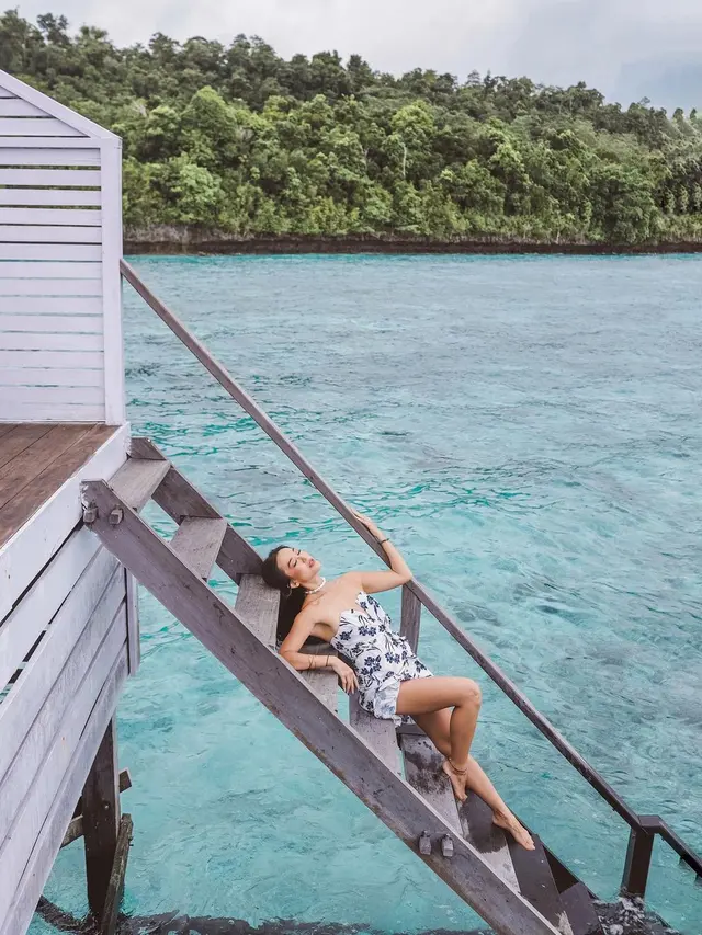 9 Potret Olivia Aten, Miss Global Indonesia dengan Paras Oriental Punya Hobi Traveling Keliling Nusantara