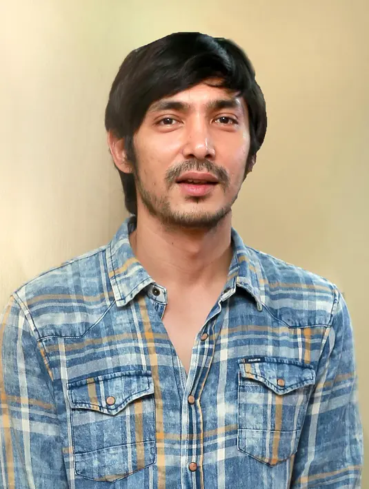 Abimana berniat mundur, tapi masih tetap bekerja di dunia film. Sebelumnya, ia juga telah mencoba merintis bisnis namun gagal. (Galih W. Satria/Bintang.com)