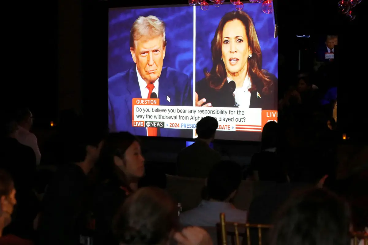 Antusiasme Masyarakat AS Saksikan Debat Perdana Donald Trump-Kamala Harris