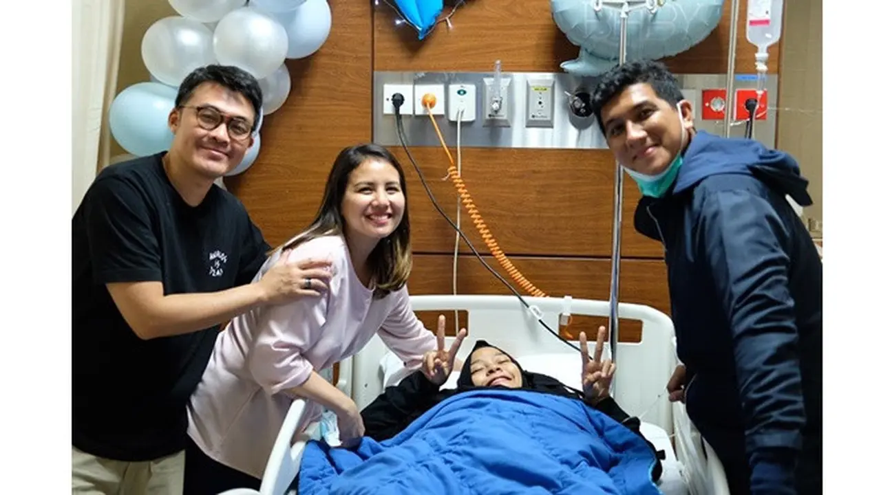 5 Potret Terbaru Tantri Kotak Usai Melahirkan, Wajah Anak Curi Perhatian