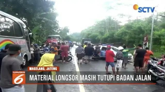 Jalan Nasional Magelang-Purworejo Lumpuh Akibat Longsor