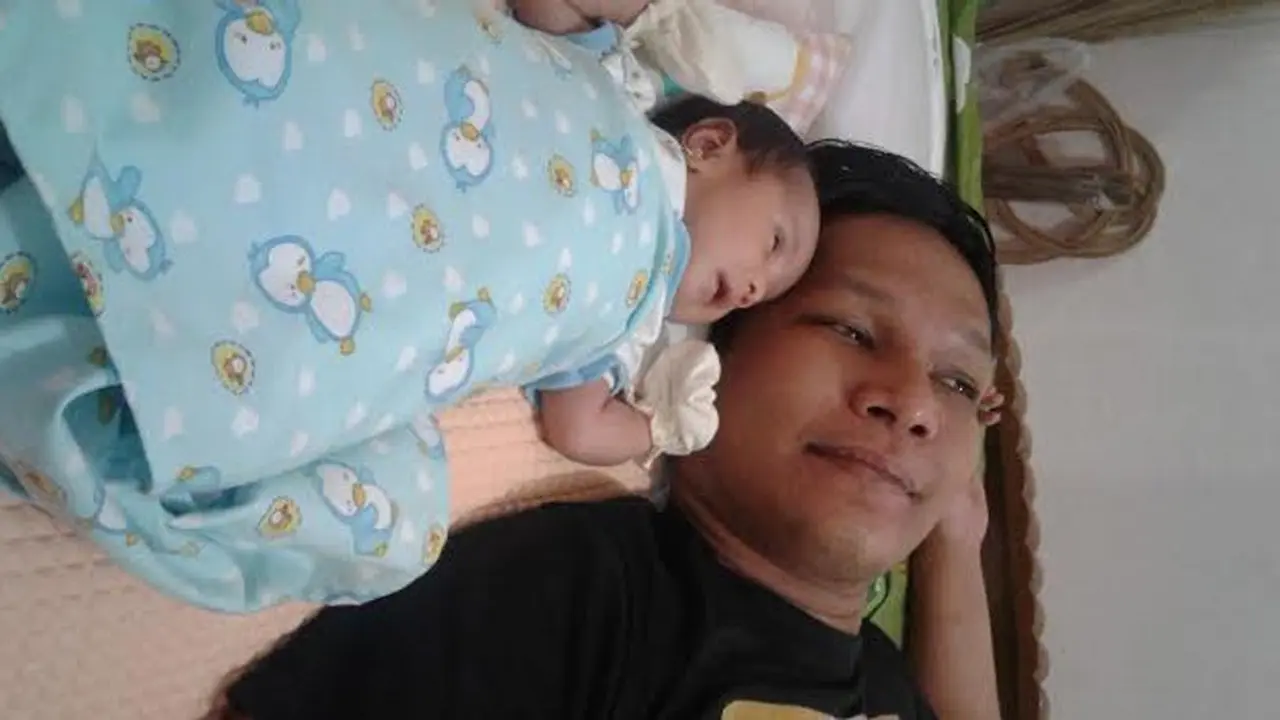 Alesha Zaina Maharatuha kerap bergoyang jika mendengarkan musik