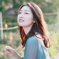 ilustrasi kepribadian perempuan/Photo by Elsie-zhong on unsplash