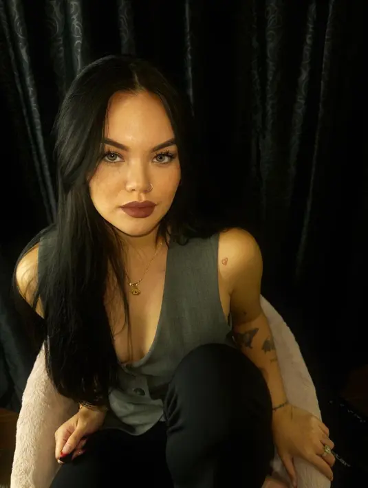 <p>[Instagram/shafaharris]</p>