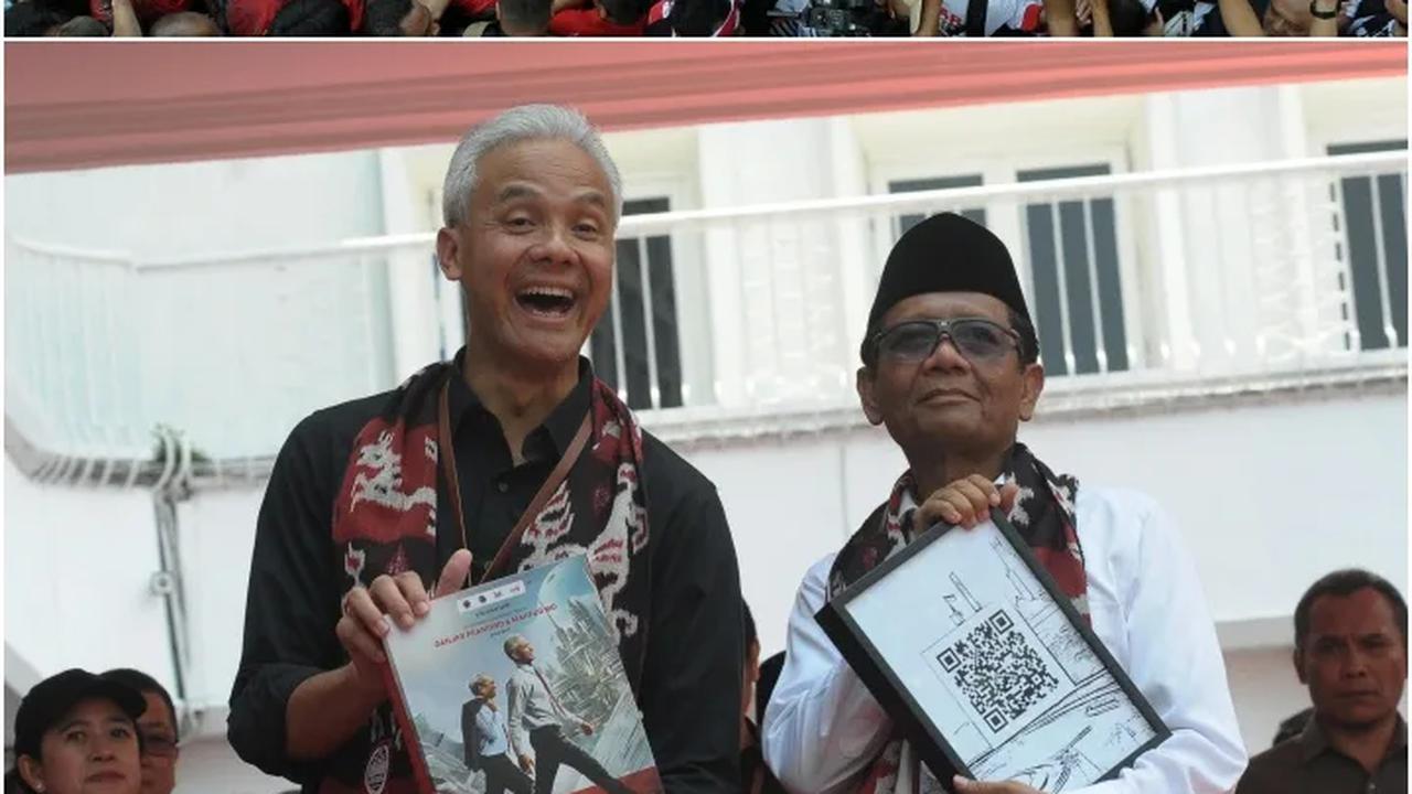 FOTO: Penampakan Pendukung Berdesakan Antar Ganjar-Mahfud hingga Resmi Daftar Sebagai Pasangan Capres-Cawapres Pemilu 2024 ke KPU