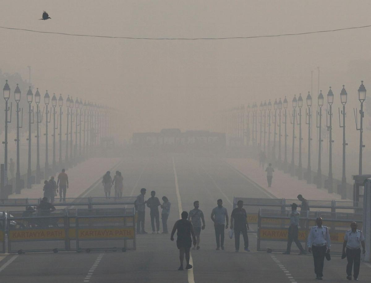 Penampakan Polusi Parah yang Cekik Warga New Delhi India