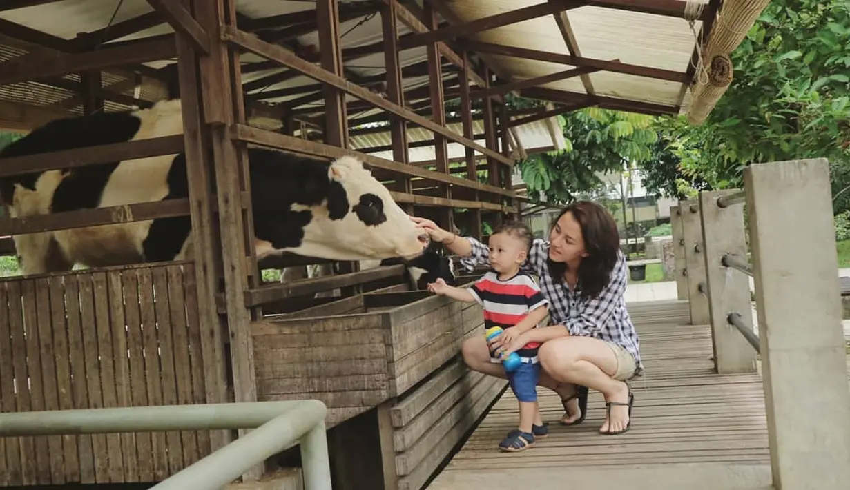 (Instagram/dahliachr)