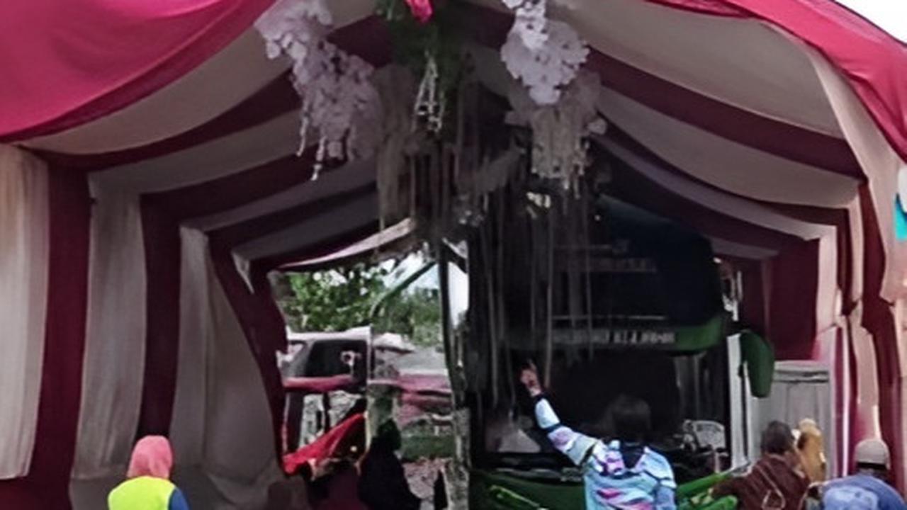 Awas, Dirikan Tenda Hajatan Sembarangan di Surabaya Bisa Kena Denda Rp50 Juta