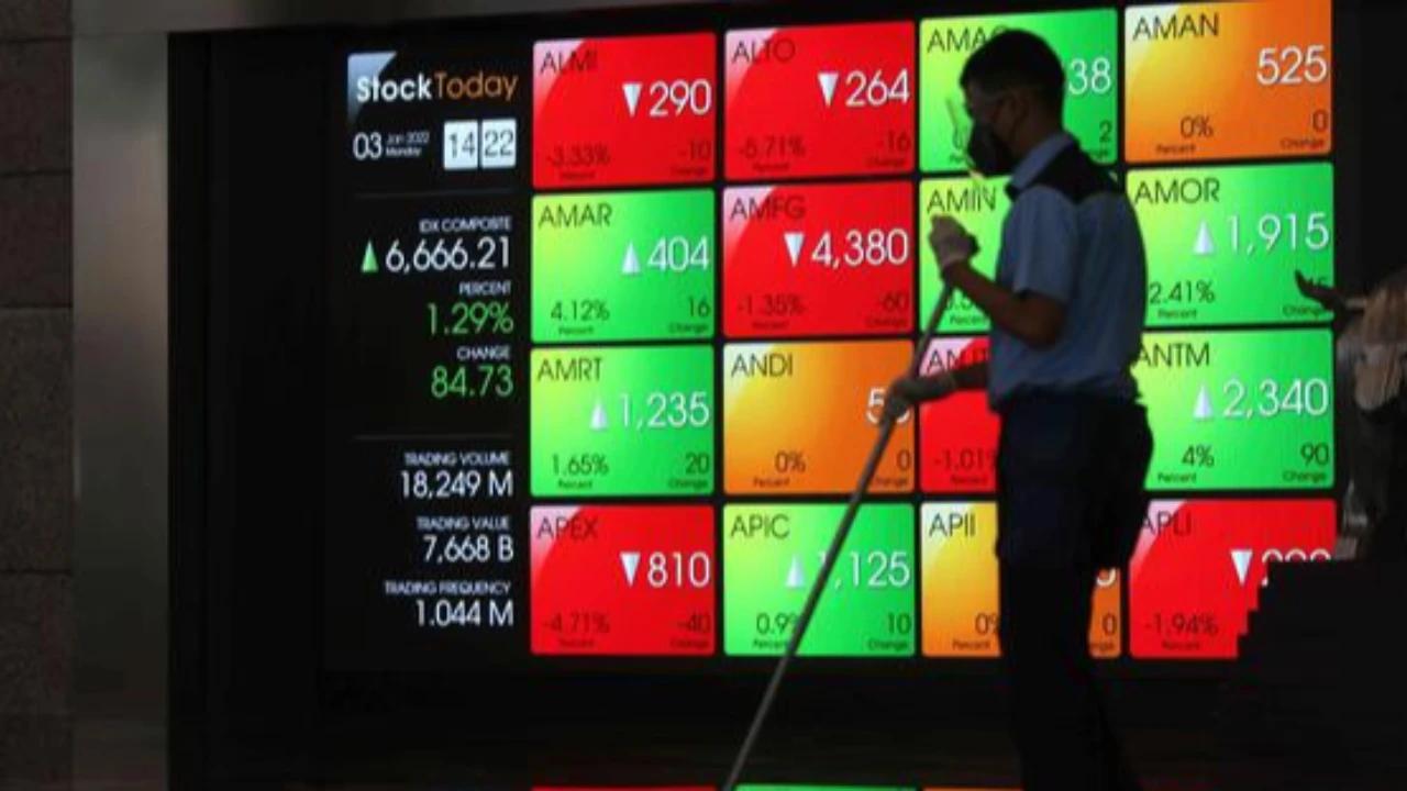 Lonjakan Harga Tak Wajar, BEI Setop Sementara Perdagangan 6 Saham Ini