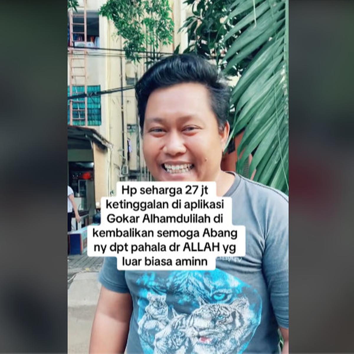 Sopir Taksi Online Kembalikan Handphone Harga Puluhan Juta Milik Penumpang Ketinggalan