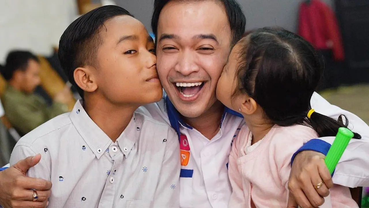 [Fimela] Ruben Onsu dan Sarwendah