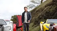 Aktor Need for Speed, Aaron Paul memberi respon positif terhadap rumor keterlibatannya dalam film Star Wars melalui akun Twitternya.