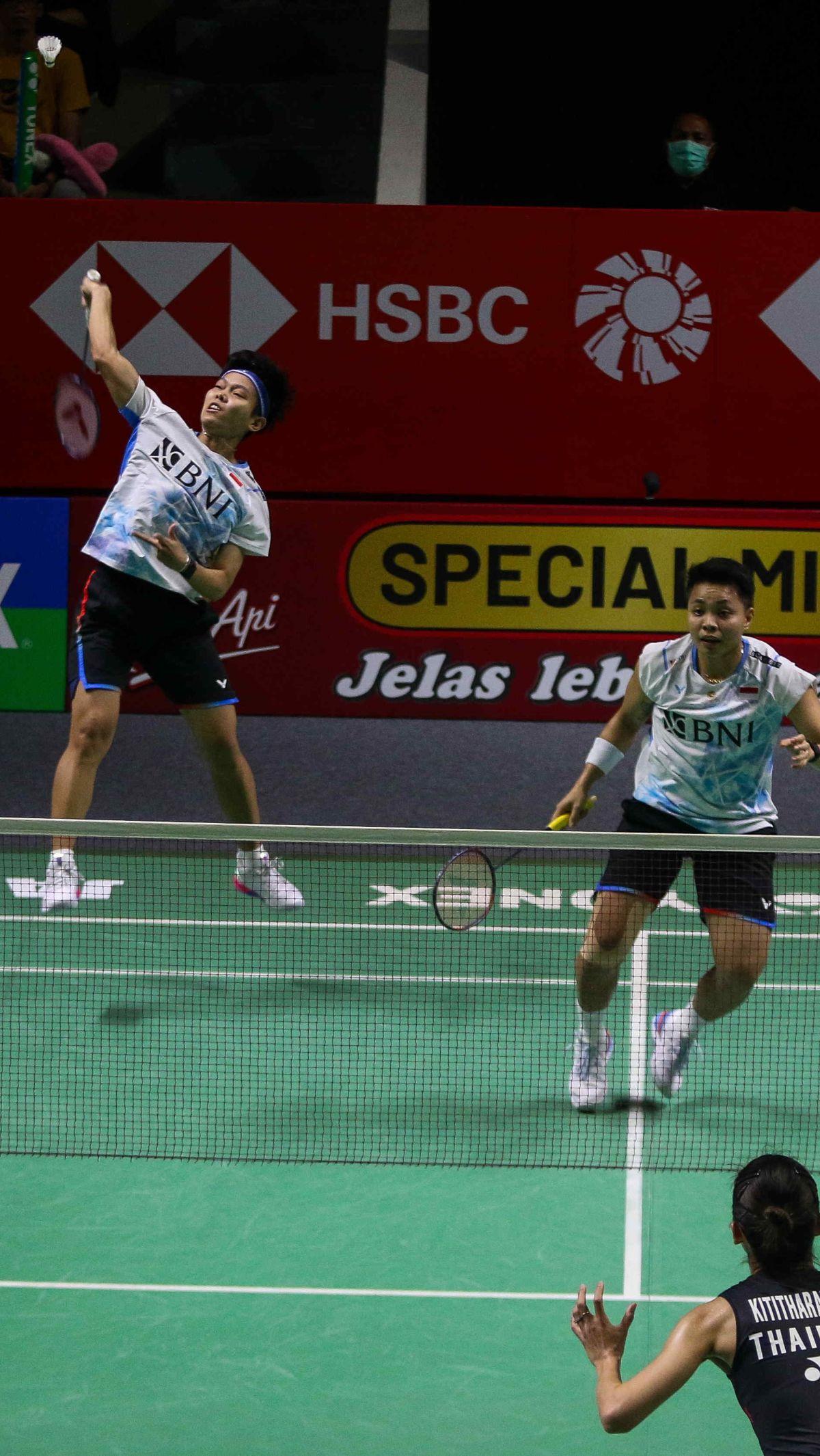 Apriyani/Fadia menang dengan skor 21-17, 16-21, dan 21-14.&nbsp;Liputan6.com/Herman Zakharia