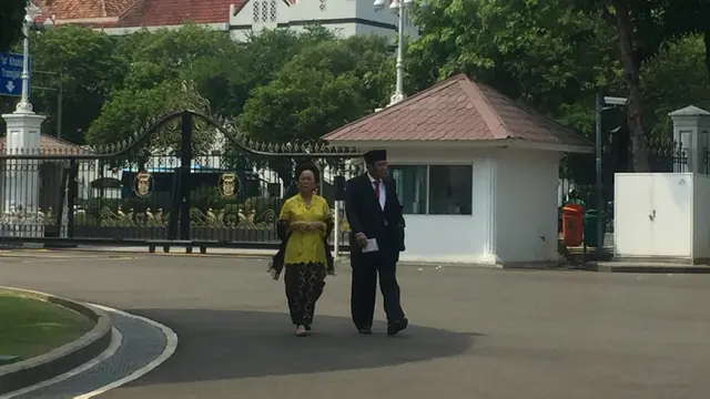 Tumpak Hatorangan Panggabean di Istana Kepresidenan
