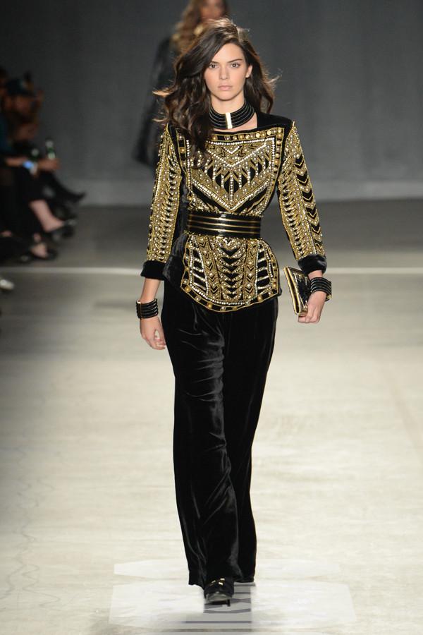 Kendall Jenner Gigi Hadid Joan Smalls Jadi Squad Terdepan Balmain X H M Fashion Fimela Com