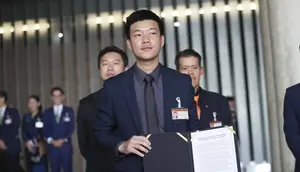Oposisi Thailand Jalani Sidang soal UU Penghinaan Kerajaan