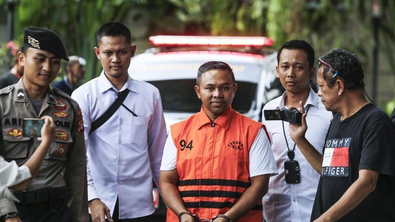 KPK Duga Gubernur Riau Abdul Wahid Sempat Curiga hingga Sembunyi di Kafe Saat OTT