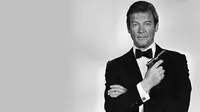 Sir Roger Moore memerankan James Bond sebanyak tujuh kali, dari tahun 1973 - 1985.