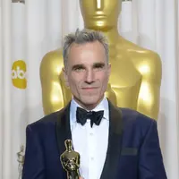 “Daniel Day-Lewis tidak akan menjadi seorang aktor lagi,” ujar juru bicara yang bernama Leslee Dart. (AFP/Bintang.com)