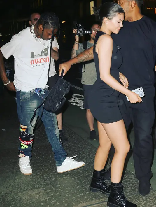 Kylie dan Travis sendiri sempat tertangkap tengah kencan berdua di New York. (instagram/kyandtravis)