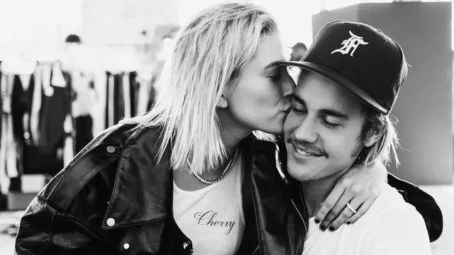 [Bintang] Hailey Baldwin - Justin Bieber