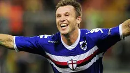 Selebrasi gol striker Sampdoria Antonio Cassano ke gawang Werder Bremen di leg kedua play-off Liga Champions yang berlangsung di Luigi Ferraris Stadium, 24 Agustus 2010 . AFP PHOTO / OLIVIER MORIN 