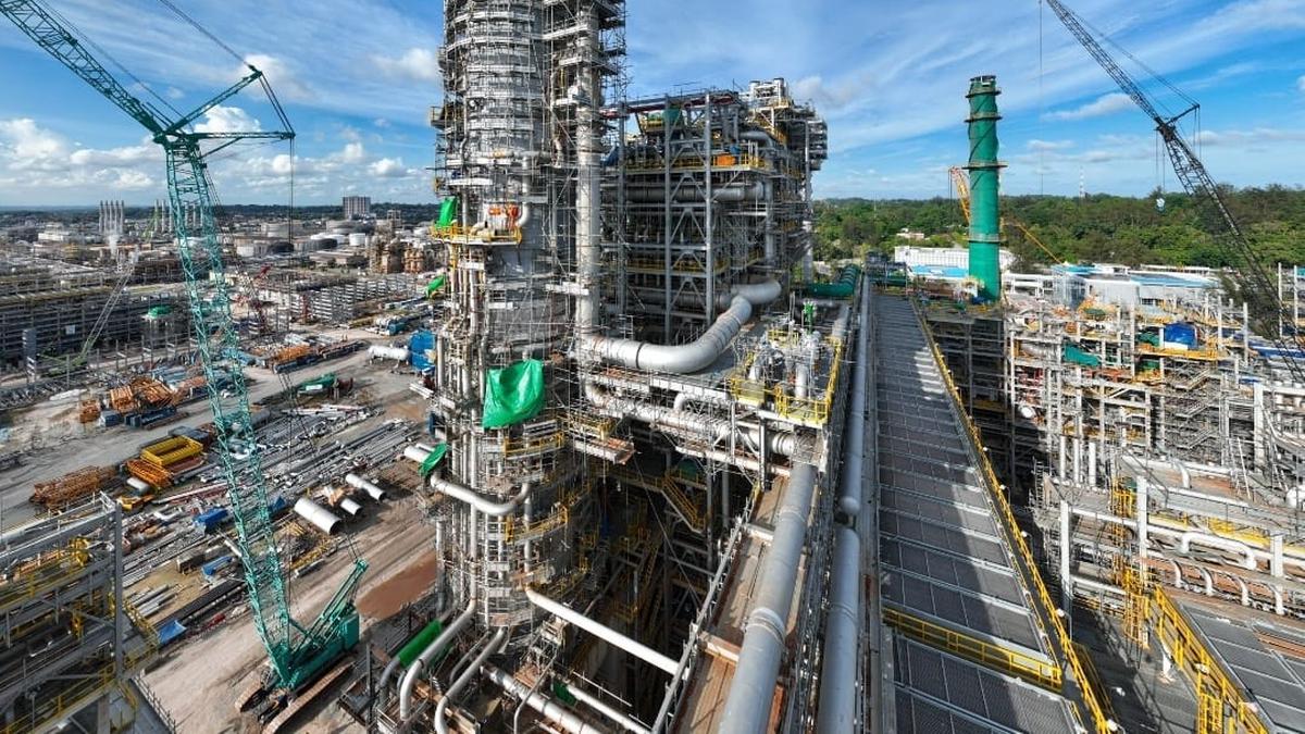 Megaproyek Rp 123 Triliun, Kilang Raksasa RDMP Balikpapan Segera Beroperasi!