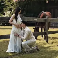 Alyssa Daguise dan Al Ghazali umumkan kehamilan anak pertama melalui unggahan video di media sosial. [Foto: instagram/ Alyssa]