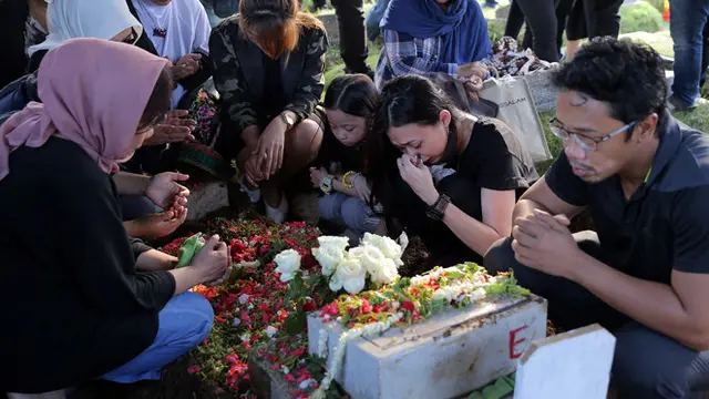 [Bintang] Pemakaman Dika Kerispatih