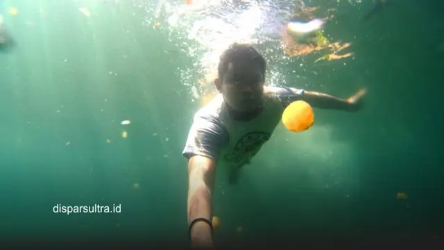 6 Fakta Menarik Kabupaten Muna yang Miliki Danau Berair Asin