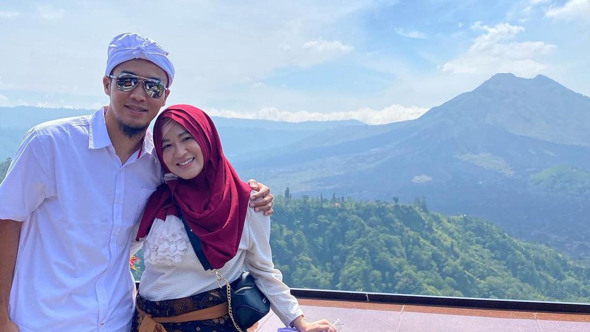 Okie Agustina Bicara Jujur tentang Hubungan dengan Gunawan Dwi Cahyo, Bantah  Tak Pernah Diberikan Nafkah - ShowBiz Liputan6.com