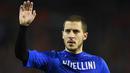 1. Eden Hazard, performa pemain Belgia ini terus menurun, hal itu dikabarkan karena dirinya sudah tidak betah di London. Untuk mendatangkannya Juventus siap menukar dengan Leonardo Bonucci dan Simone Zaza tengah diincar Chelsea. (AFP/Emanuel Dunand)