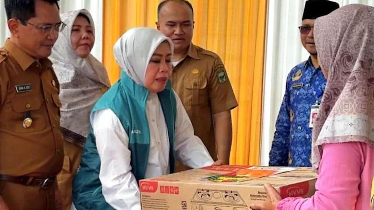 Ratusan UMKM Terdampak Bencana di Padang Pariaman Terima Bantuan Usaha Bertahap