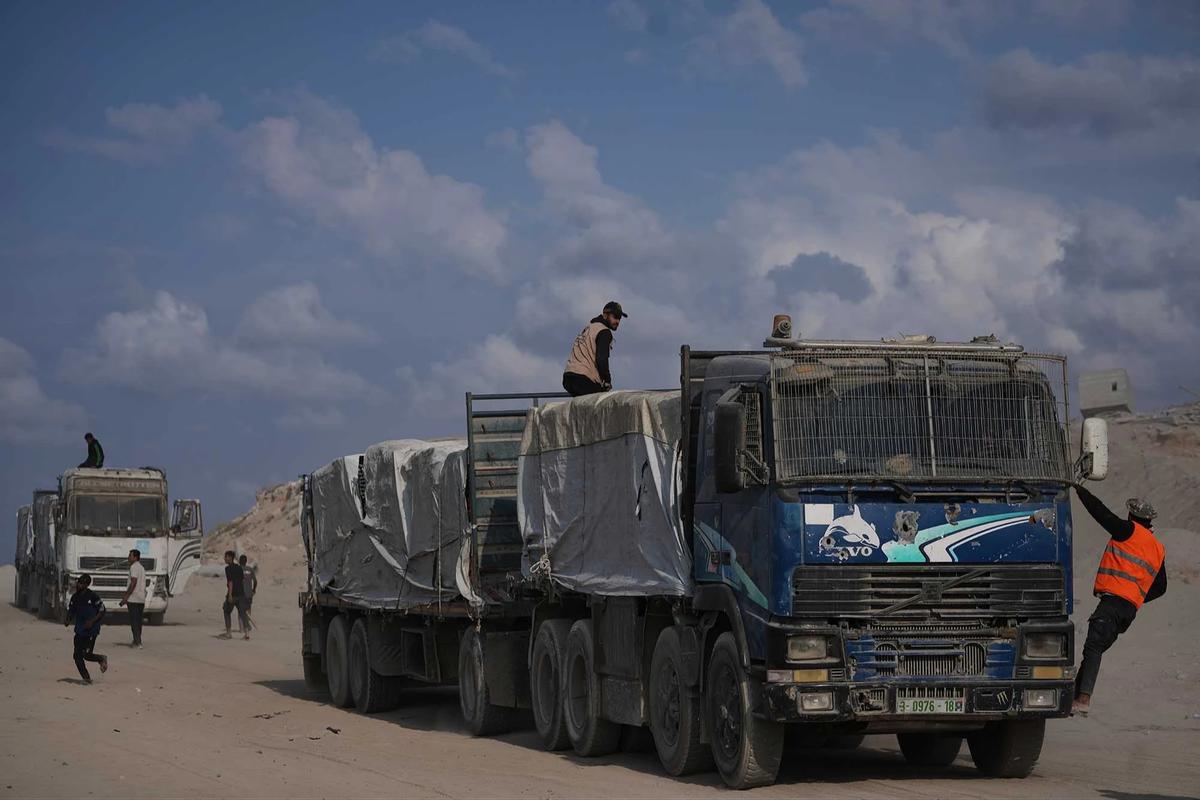 FOTO: Israel Buka Akses Bantuan ke Gaza Utara di Tengah Kritik atas Krisis Kemanusiaan