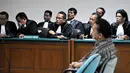 Bonaran Situmeang saat menjalani sidang vonis di Pengadilan Tipikor, Jakarta, Senin (11/5/2015). Bonaran terbukti menyuap Akil Mochtar dan divonis hakim 4 tahun penjara ditambah denda Rp200 juta subsider 2 bulan kurungan. (Liputan6.com/Yoppy Renato)