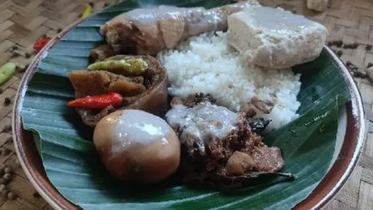 Gudeg Ceker Bu Kasno Margoyudan (Foto: GoFood)