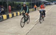 Pemudik Ini Rela Gowes Ratusan Kilometer Diterpa Panas & Hujan Demi Sungkem Orangtua di Kampung Halaman