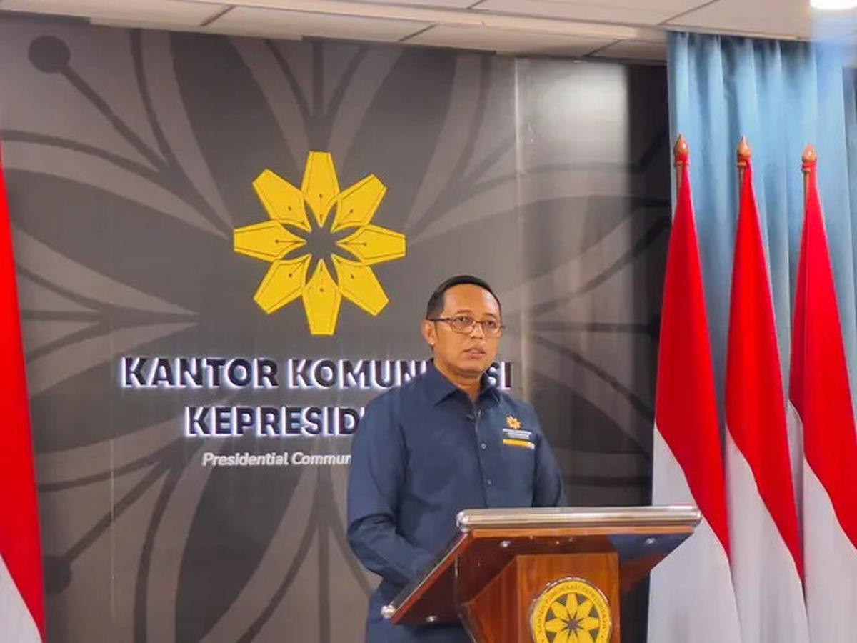 Hasan Nasbi Jadi Komisaris Pertamina, Intip Besaran Gajinya