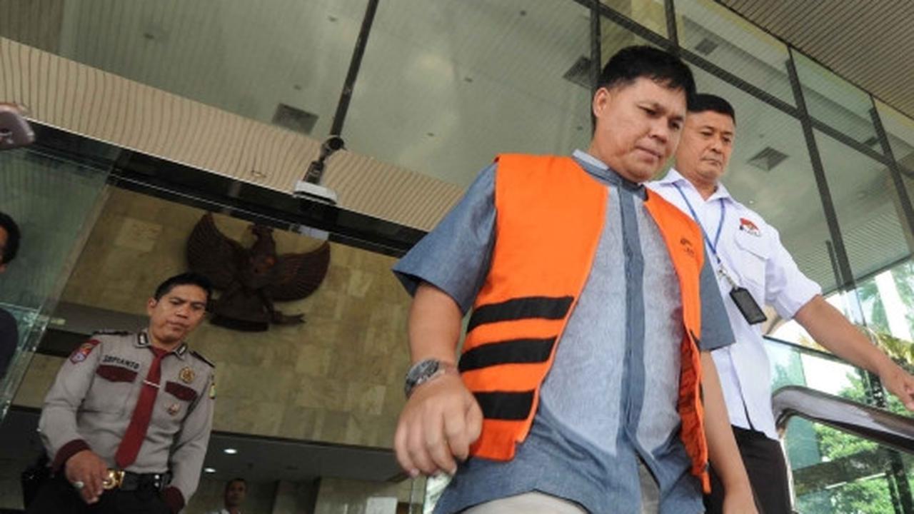 Tersangka kasus suap RAPBD Musi Banyuasin usai diperiksa KPK