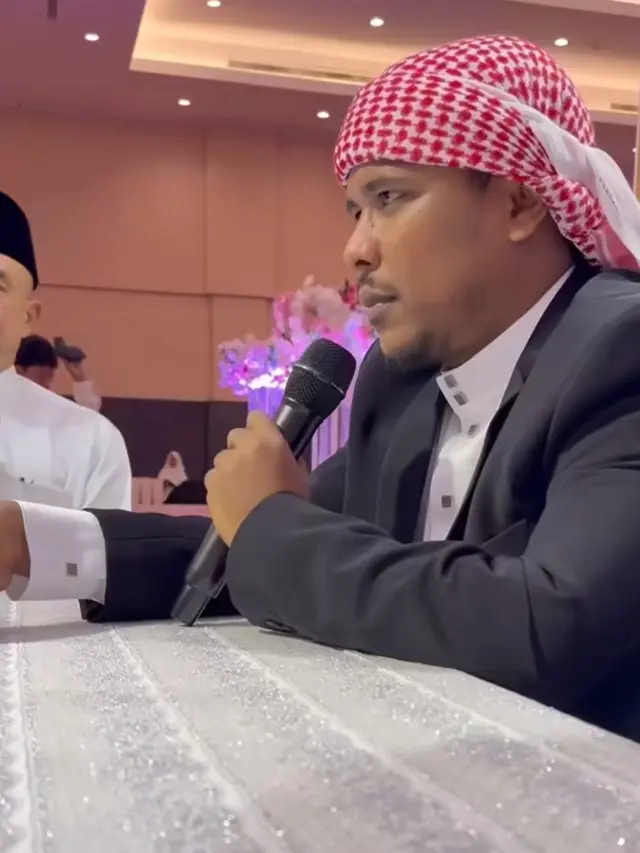 Pernikahan Mamat Alkatiri dan Nafha Firah