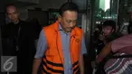 Tersangka kasus dugaan suap penghentian penanganan perkara korupsi PT Brantas Abipraya di Kejati DKI Jakarta, Sudi Wantoko usai menjalani pemeriksaan di Gedung KPK, Jakarta, Rabu (13/4/2016). (Liputan6.com/Helmi Afandi)