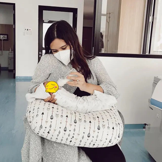 7 Potret Audi Marissa dengan Buah Hati yang Kini Sudah Bisa Pulang Ke Rumah