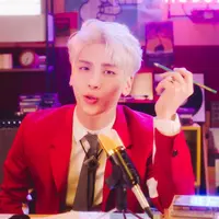 Jonghyun SHINee (Foto: YouTube/SMTOWN)