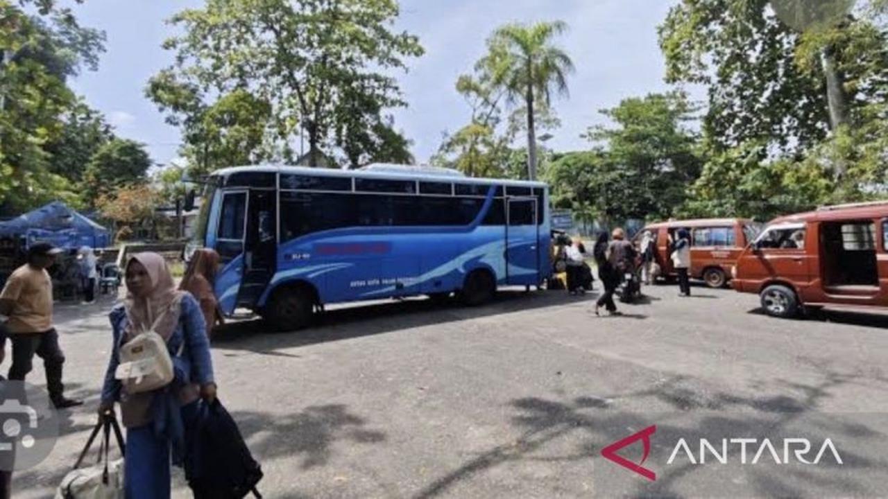 Puncak Arus Balik Terminal Lempake Samarinda Diprediksi Akhir Pekan Ini, Penumpang Diimbau Waspada