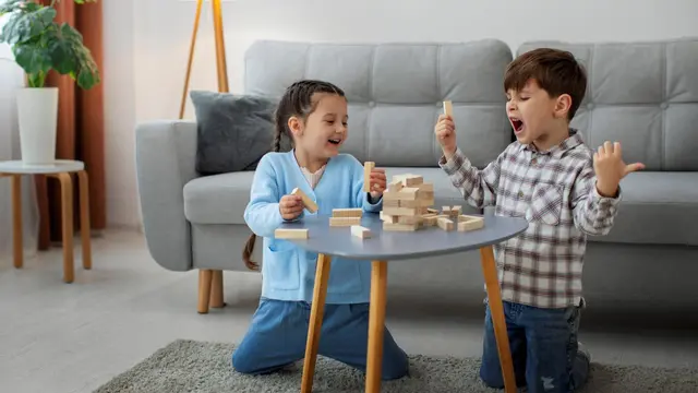 Tips Melatih Otak Balita agar Tumbuh Cerdas Sejak Dini (photo by freepik.com)