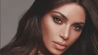 Kim Kardashian (Instagram @kimkardashian)