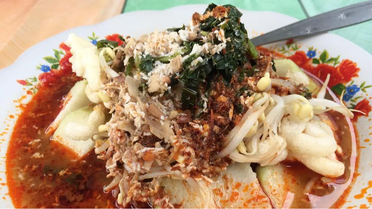 Rujak Cingur dan Docang