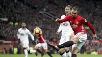 Aksi Zlatan Ibrahimovic saat Manchester United (MU) melawan Watford di pekan ke-25 Liga Inggris 2016/2017. (Nick Potts/PA via AP)