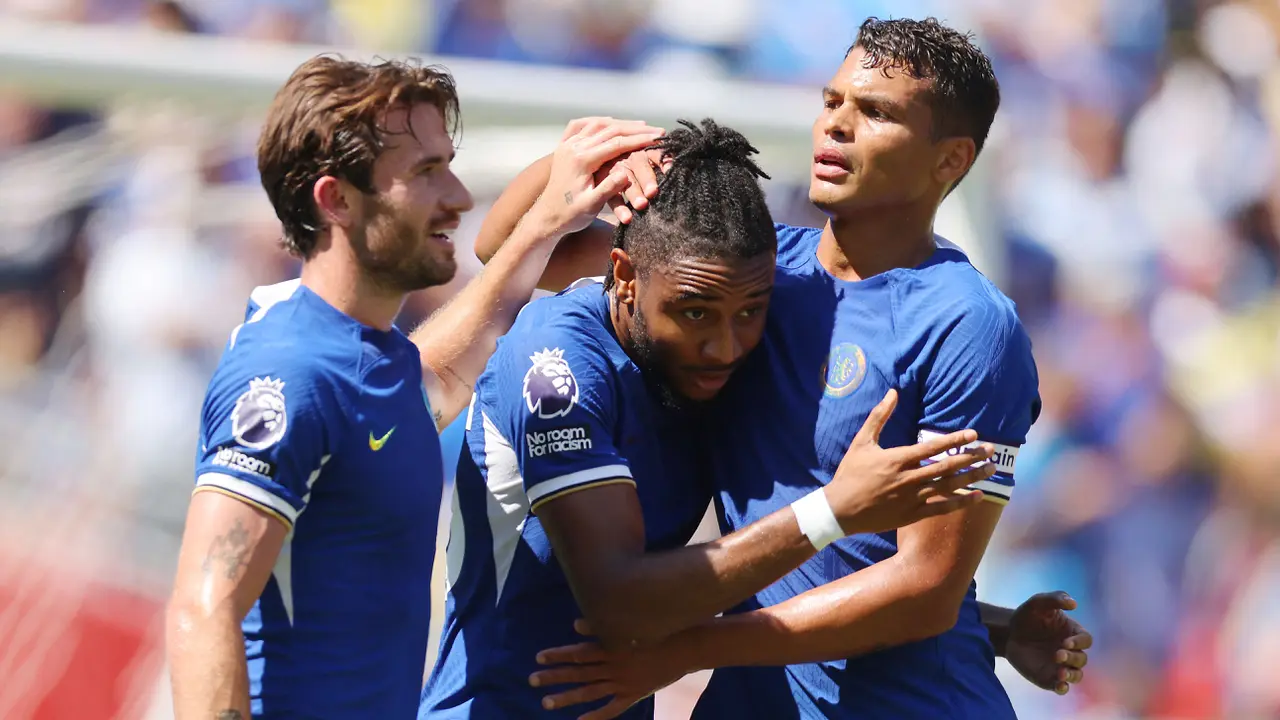 Foto: Aksi Christopher Nkunku yang Membuat Fans Chelsea Semringah