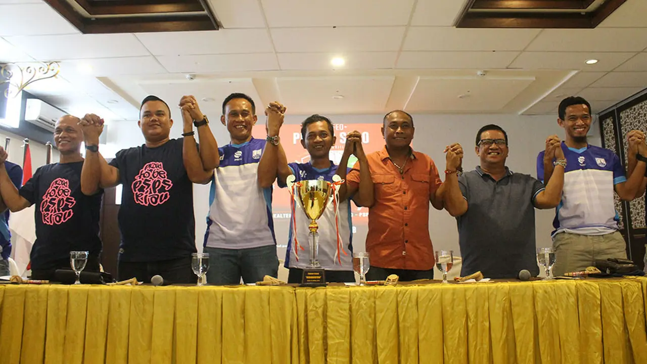 Persis Solo